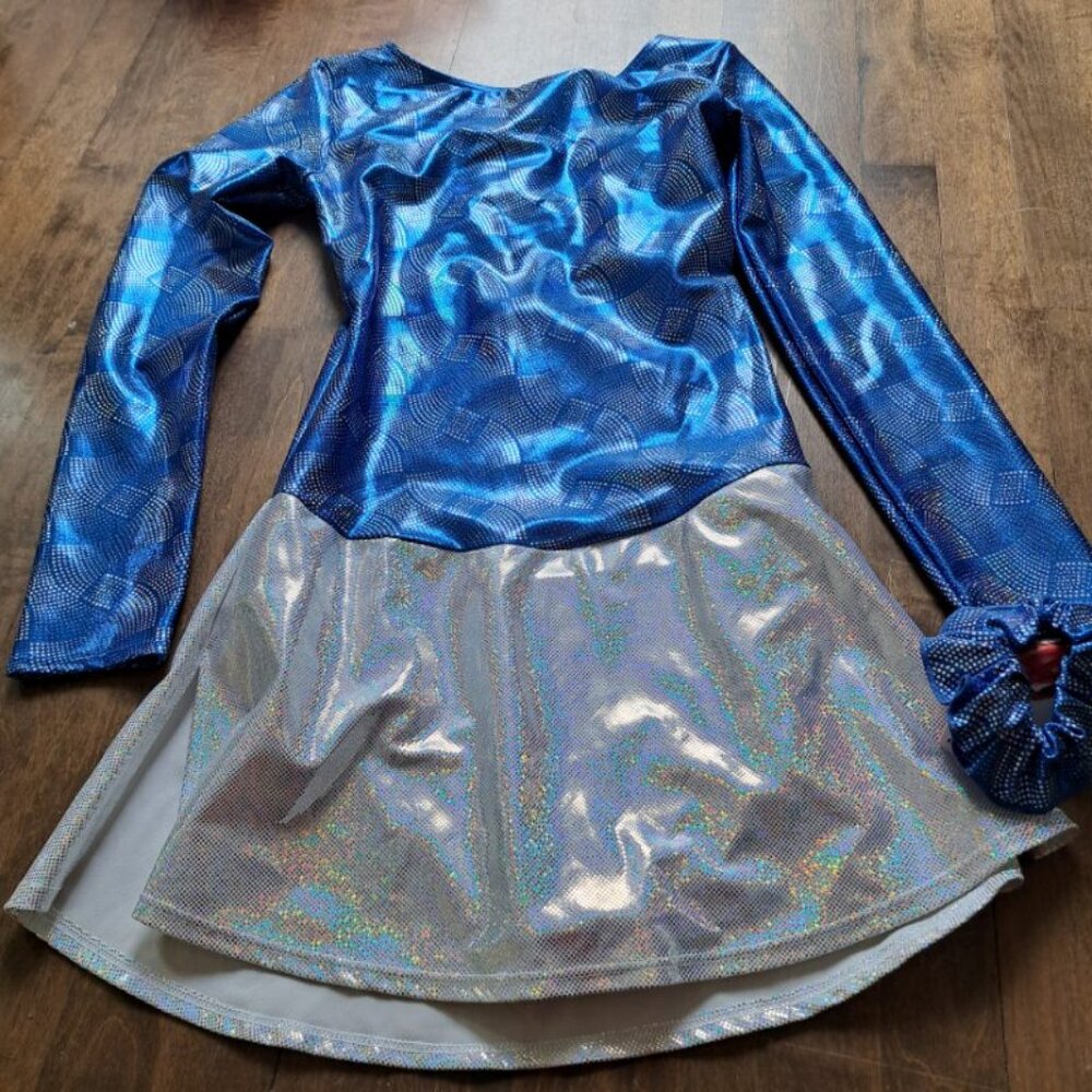 Mondor NWT metallic fabric XL blue silver white competition figure skating dress
